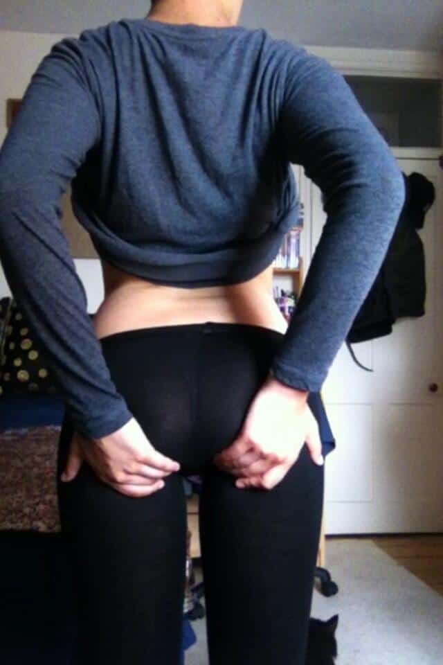 A Dancer S Thigh Gap In Yoga Pants Girls In Yoga Pants