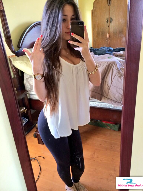 Hot Girls On SnapChat Yoga Pants Girls In Yoga Pants Big