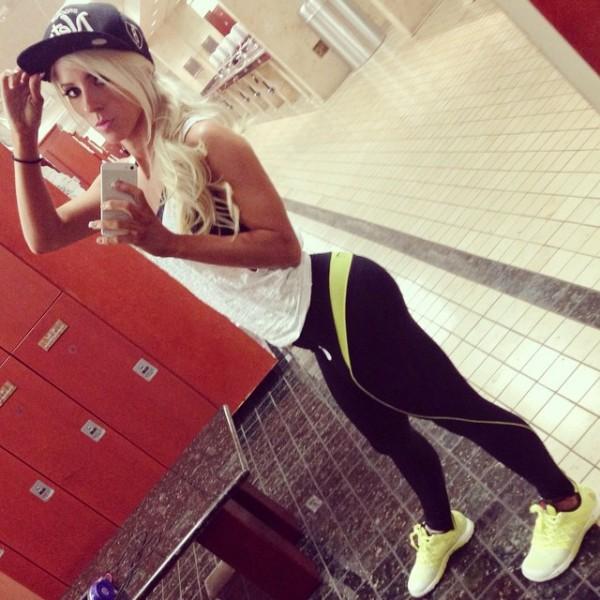 38 Photos Heidi Somers In Yoga Pants [updated With Videos] Yoga Pants Girls In Yoga Pants Big