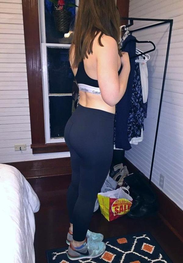 A Fit College Girl In Yoga Pants